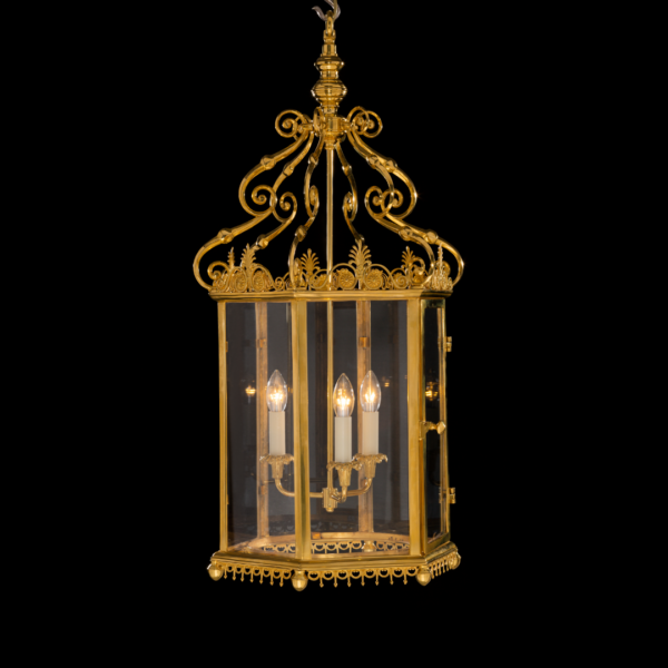 decorative windsor lantern