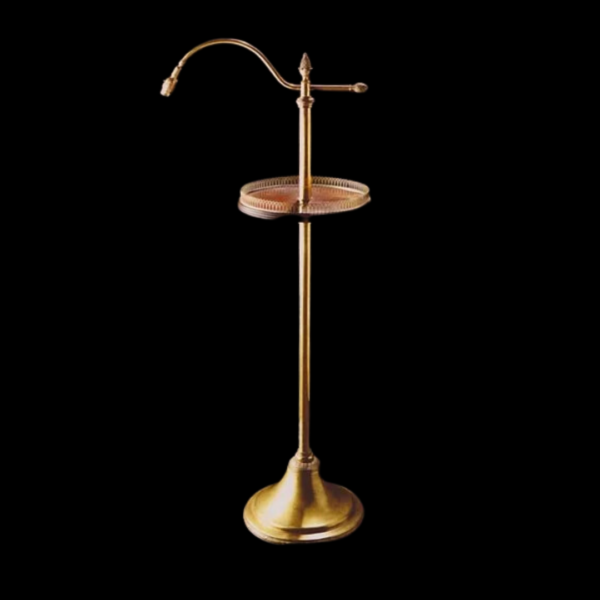 floor lamp with galleried table