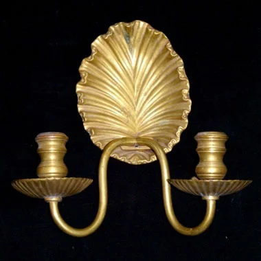 Shell Wall Light