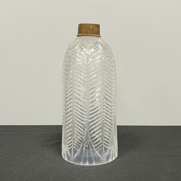 Clear Glass Cut Shade