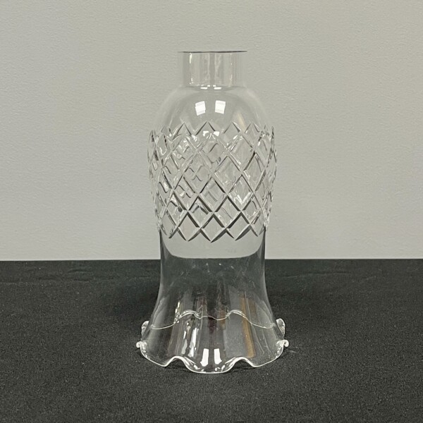 Diamond Cut Storm Shade with Frilled Edge