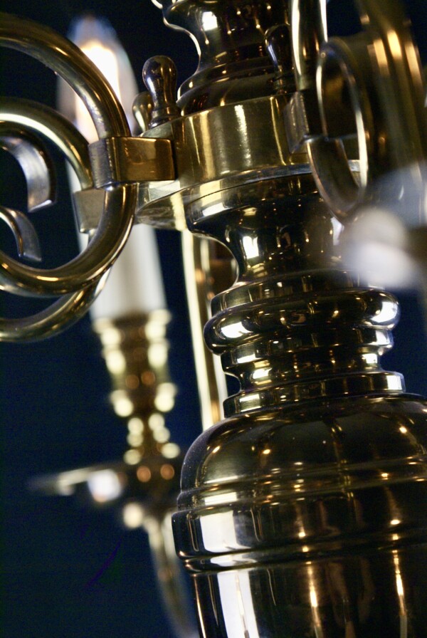 12 Light Dutch Ex-Skinners Hall Chandelier - Image 3